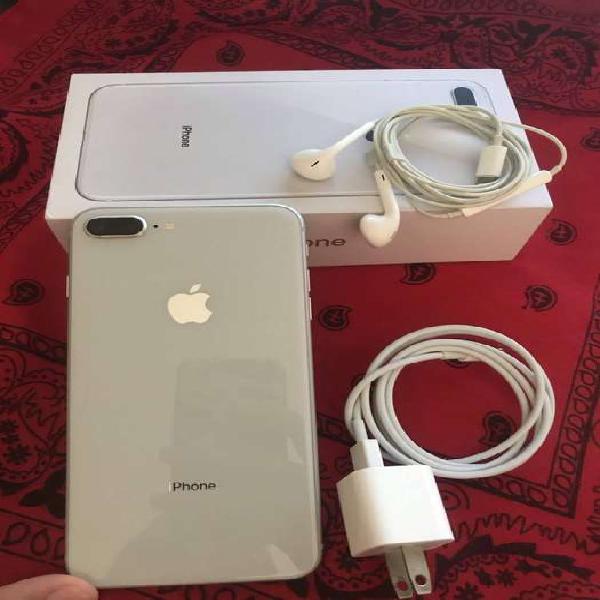 iphone 8 plus de 64 GB