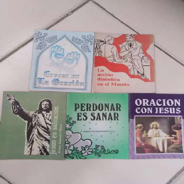 5 INCREÍBLES LIBROS DE BOLSILLOS PARA ORAR