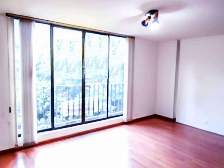 Apartamento en Arriendo Poblado La linde. Cod PR8950