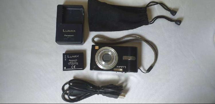 Camara Digital Panasonic Lumix Dmc-fx12 Usada