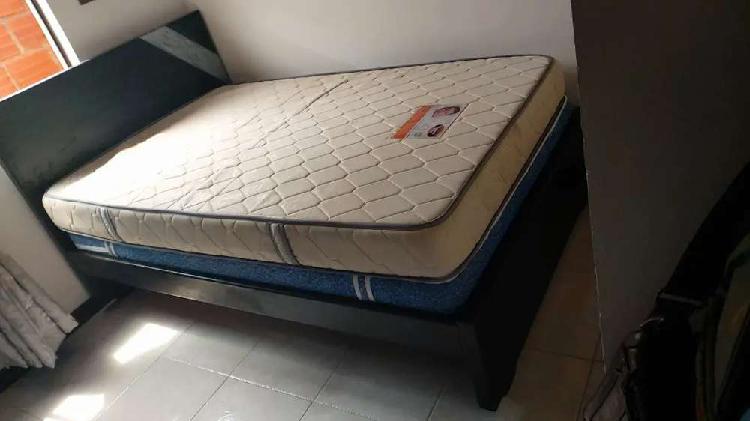 Juego de alcoba completo