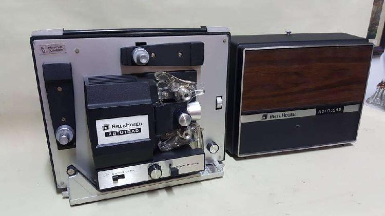 PROYECTOR ANTIGUO DE CINE MARCA BELL HOWELL U.S.A. 8 MM