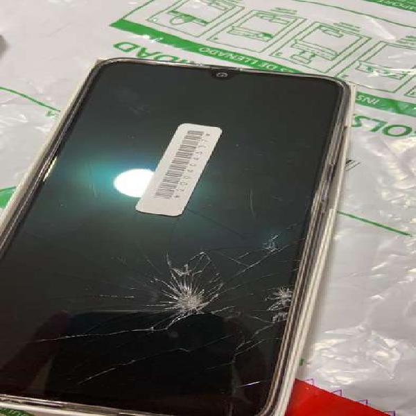Samsung A70 Meses de uso, cayó y se daño el display