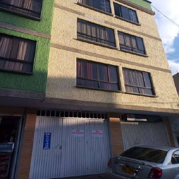 Se arrienda local comercial en Cabecera Cod-80038