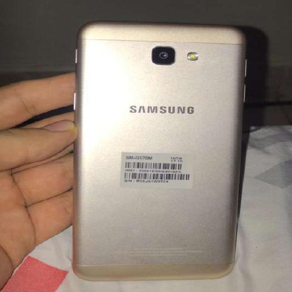 Se vende samsung j5