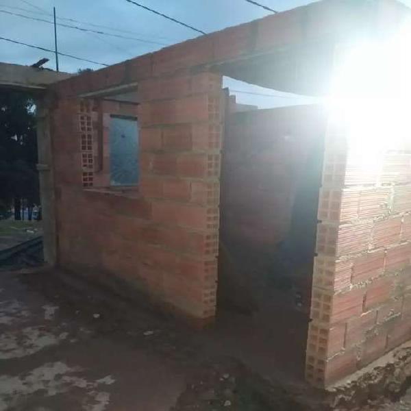 Vendo casa lote garaje una pieza baño y cocina