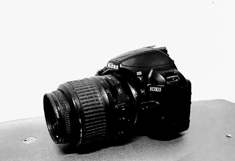 Vendo cámara Nikon D3100