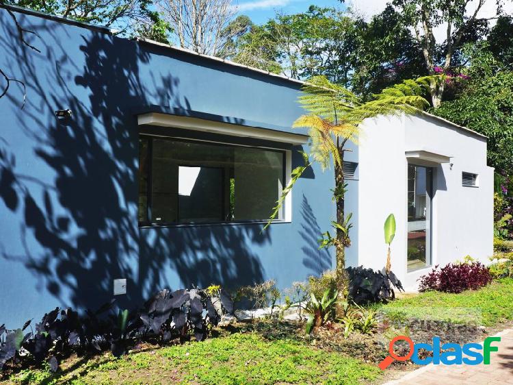 HERMOSA FINCA