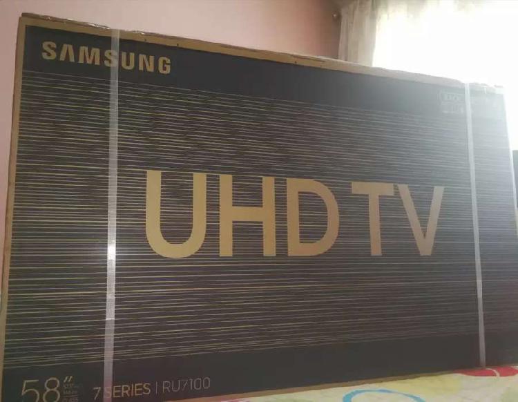 Samsung 58" smart tv 4k, ru7100 6 dias de comprado