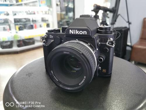 Cámara Digital Nikon Df