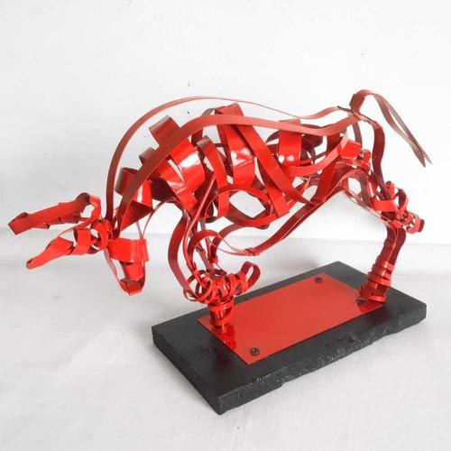 Escultura De Toro De Hierro (25cm) - Arte Y Decoración