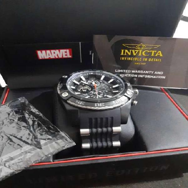 Reloj Cronógrafo Invicta Marvel Venom