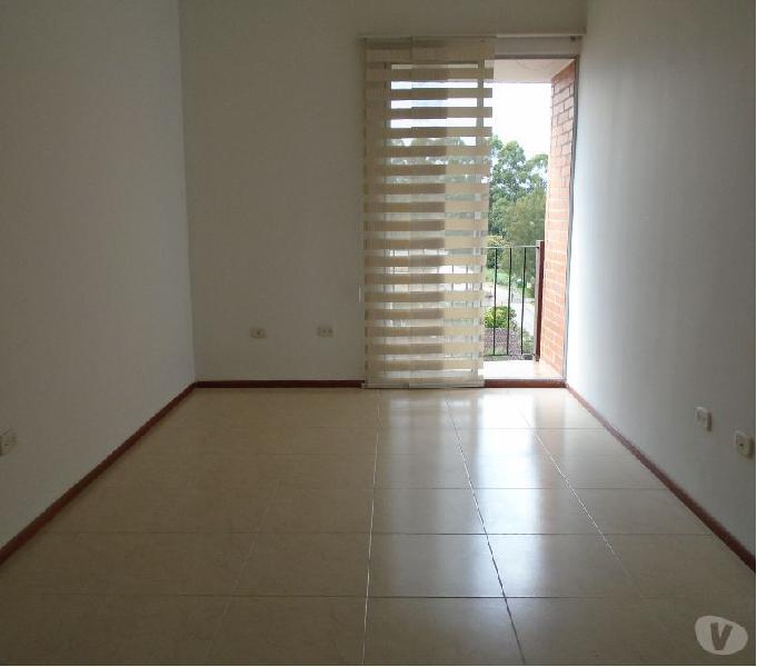 VENDO APARTAMENTO EN TORRES DEL PARQUE