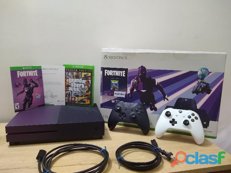 Xbox One S Fortnite Edition 1Tb 4K + 2 Controles + GTA V