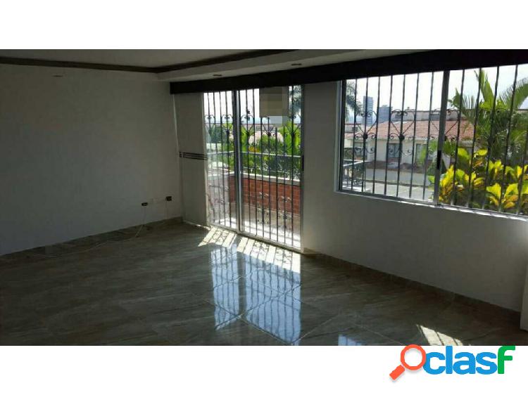 APARTAMENTO A 5 MINUTOS DE UNICENTRO TP