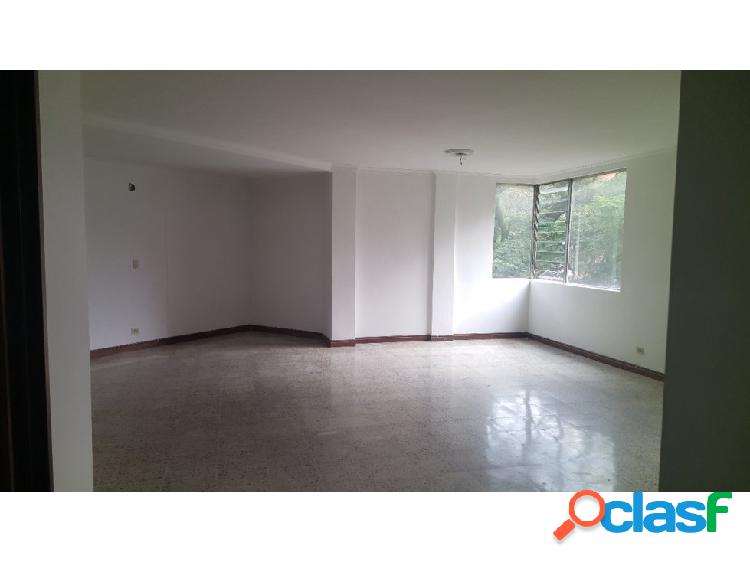 APARTAMENTO EN VENTA EN CONQUISTADORES