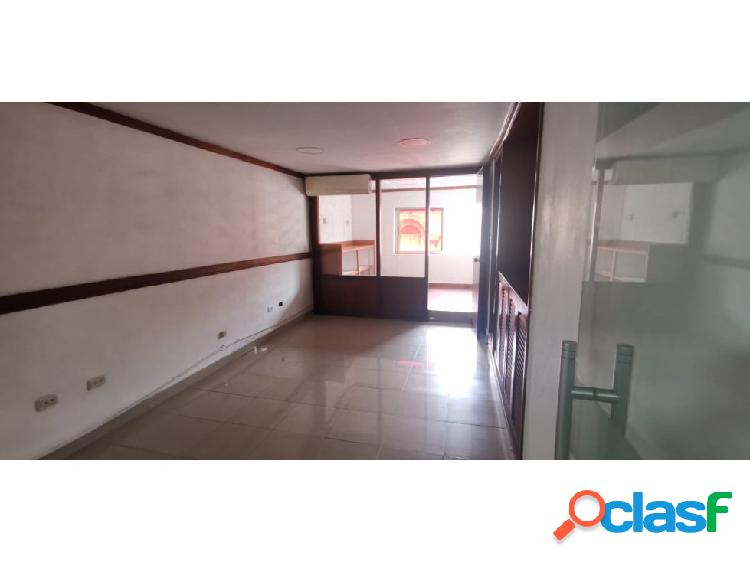 ARRIENDO OFICINA VERSALLES NORTE