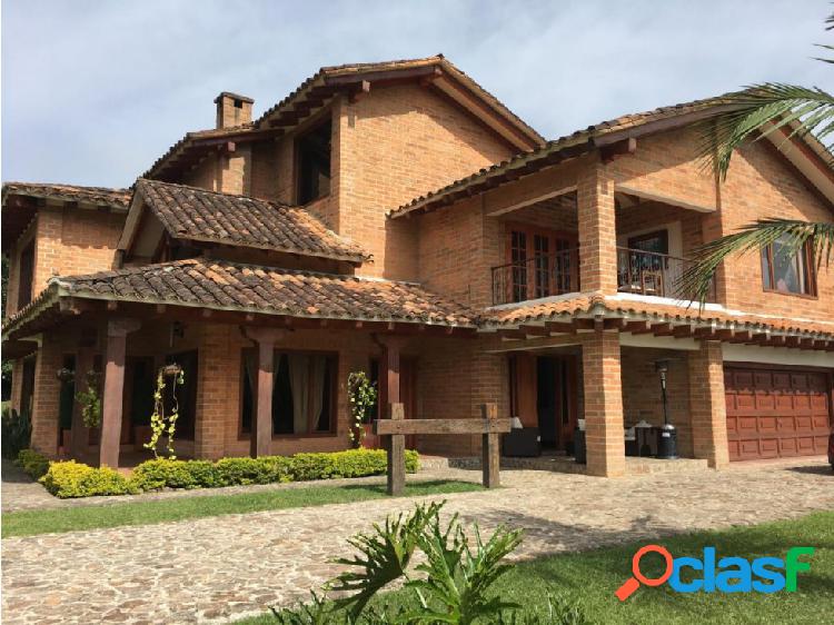 Alquilo casa campestre en Llanogrande, Antioquia