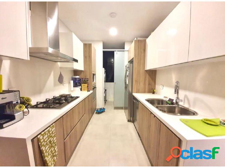 Apartamento en Arriendo en el Refugio de 100m2 2 hab 3