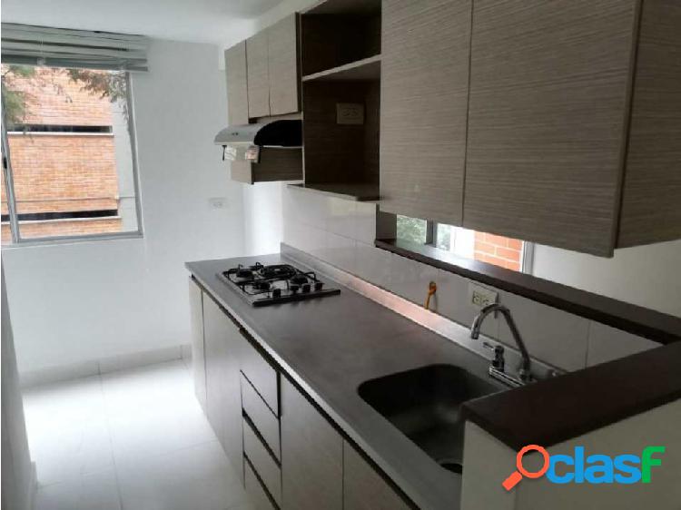 Apartamento en arriendo en envigado, sector señorial