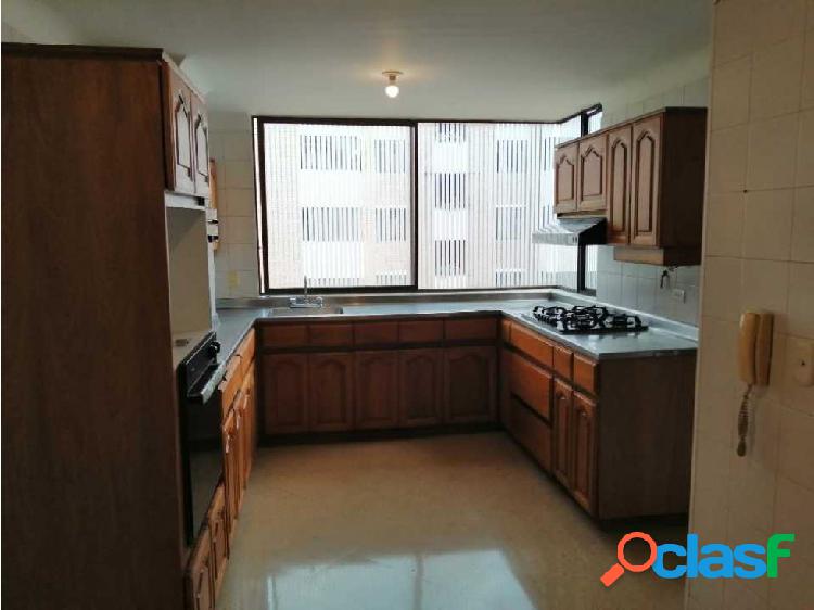 Apartamento en arriendo sector el poblado