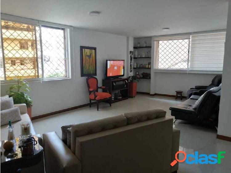 Apartamento en venta Laureles