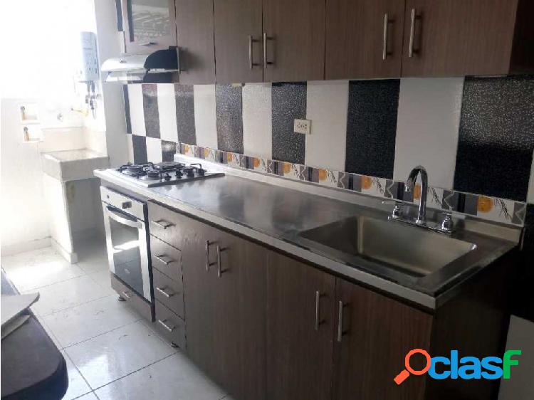 Arriendo apartamento en la loma de los bernal