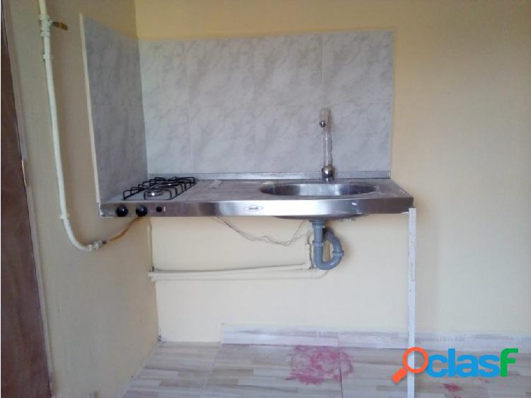 BARRIO SANTANDER VENTA CASA 2DO PISO