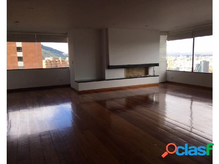 Bogota, Alquiler Apartamento Santa Barbara 210 mts