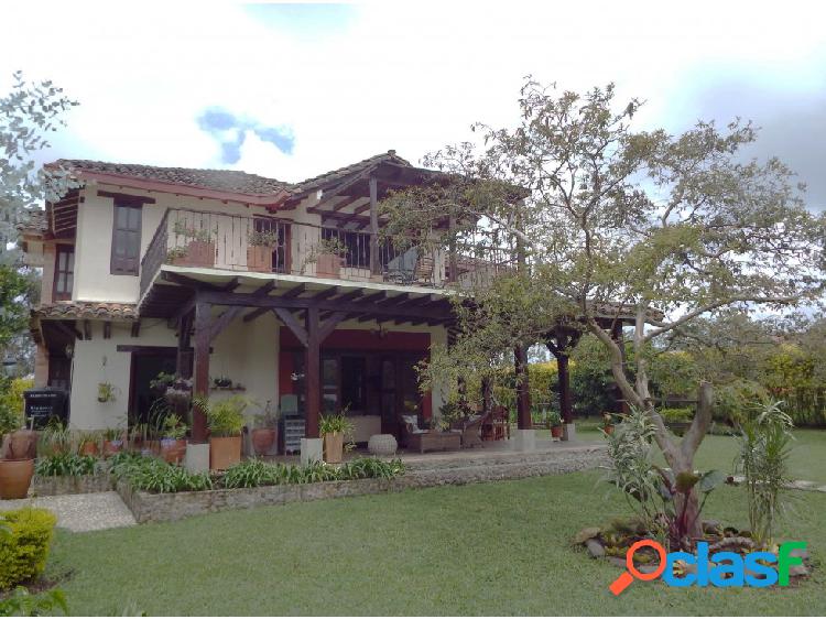 CASA CAMPESTRE EN VENTA, CERRITOS DE LA PAZ. POPAYAN