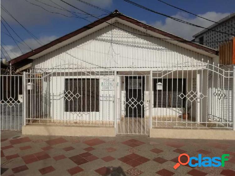 CASA EN ARRIENDO SAN FELIPE