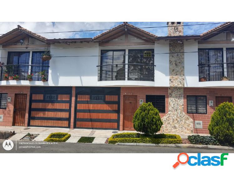 CASA EN VENTA EN RINCONES DE LA MACARENA