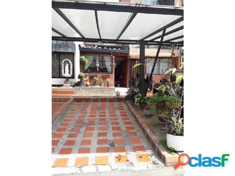 CASA EN VENTA ENVIGADO, LA PAZ