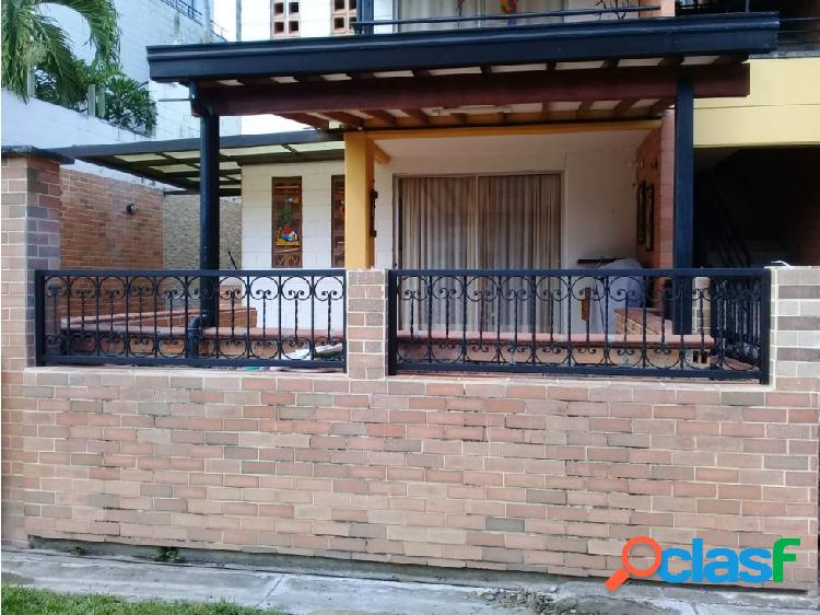 CASA EN VENTA SAN JERÓNIMO