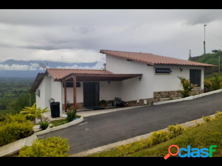 Casa Campestre para la venta en Pueblo Tapao