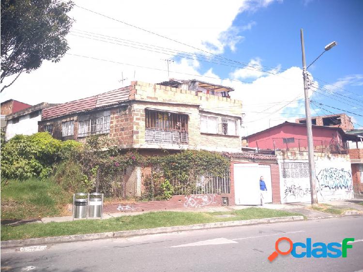 Casa Lote Comercial en Venta Bogotá Ciudad Montes