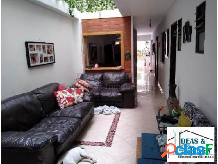 Casa en Venta Medellín Sector Belen Miravalle