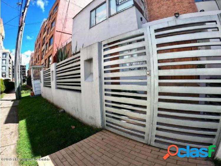 Casa en venta en Santa Paula 20-127 C.O