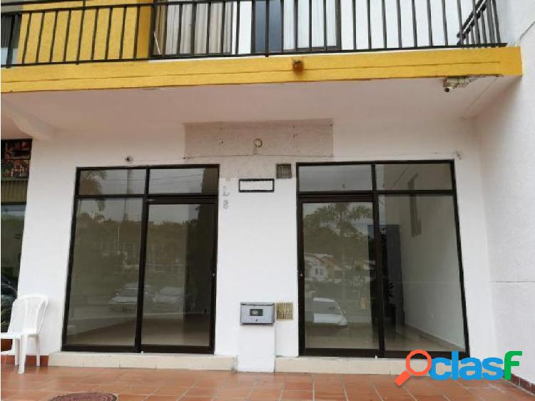 Local para arriendo y venta Avenida Sur en Conjunto Cerrado