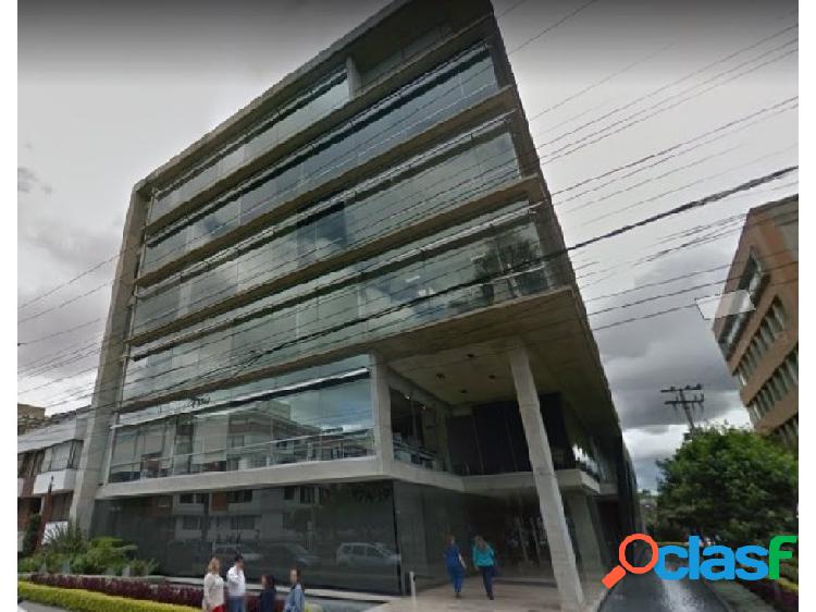 RENTA DE OFICINA EN CHICO RESERVADO AMUEBLADO