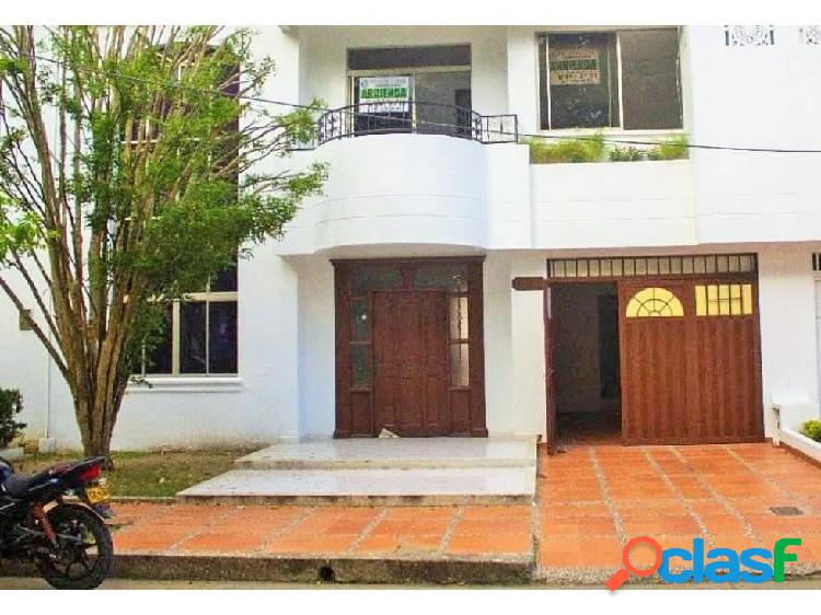 SE VENDE HERMOSA CASA EN MONTERIA CÓRDOBA.