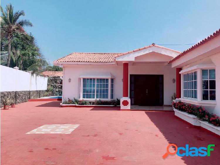 SE VENDE HERMOSA CASA EN VILLA CAMPESTRE