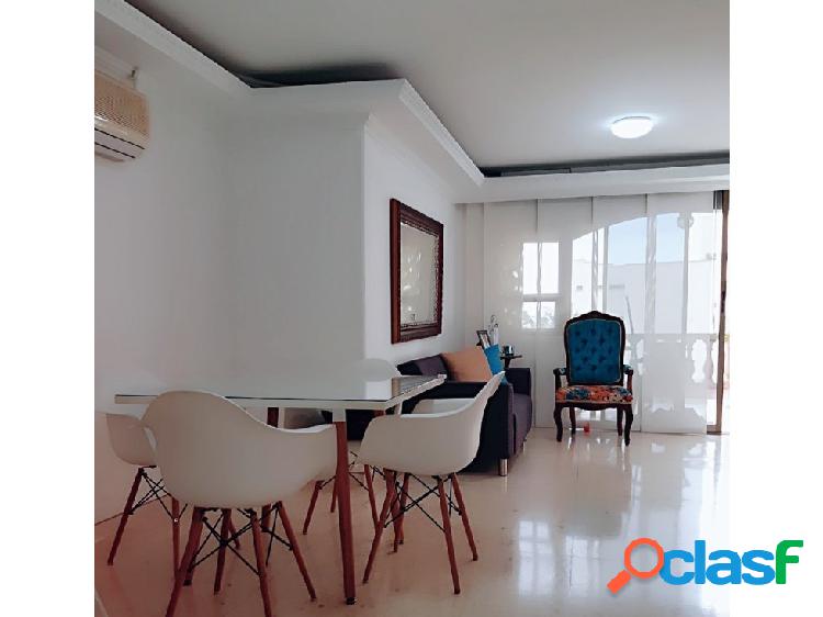 Se vende apartamento en barrio Santa Mónica, Barranquilla