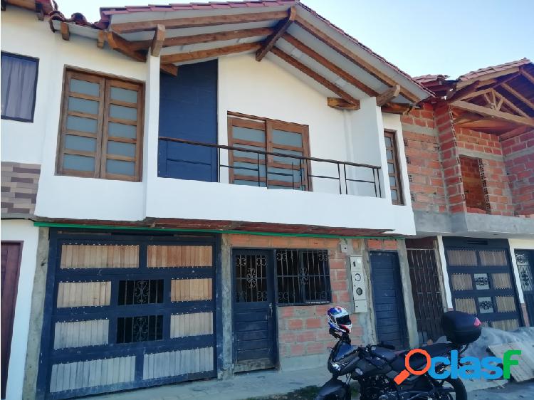 Se vende casa en el Carmen de Viboral-Antioquia