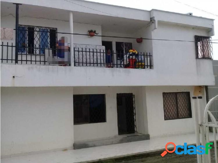 VENTA DE CASA DIVIDIDA EN APARTAMENTOS EN BARRIO EL ALIVIO,