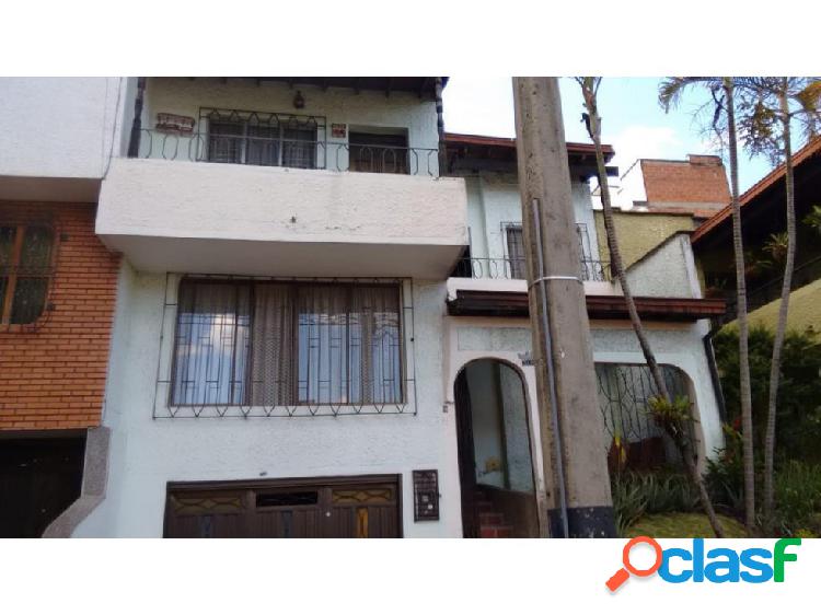 VENTA DE CASA EN SANTA MONICA MEDELLIN $450.000.000