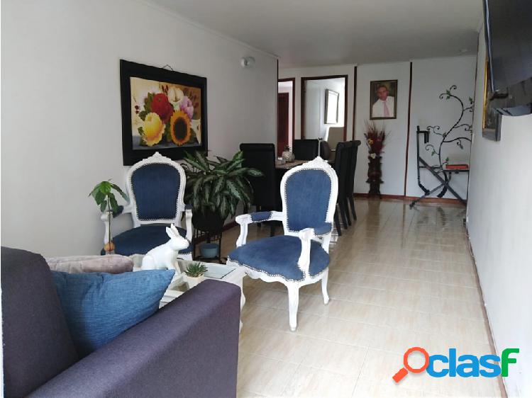 Venta Apartamento Loma de los Bernala - Medellín