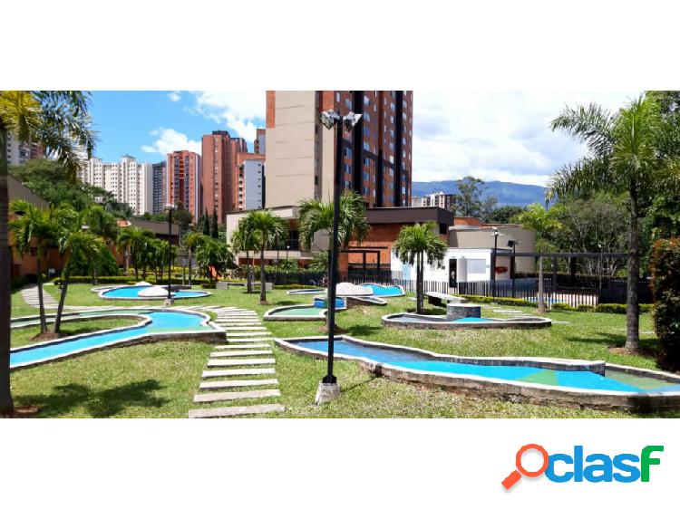 Venta apartamento Loma de los Bernal Medellin