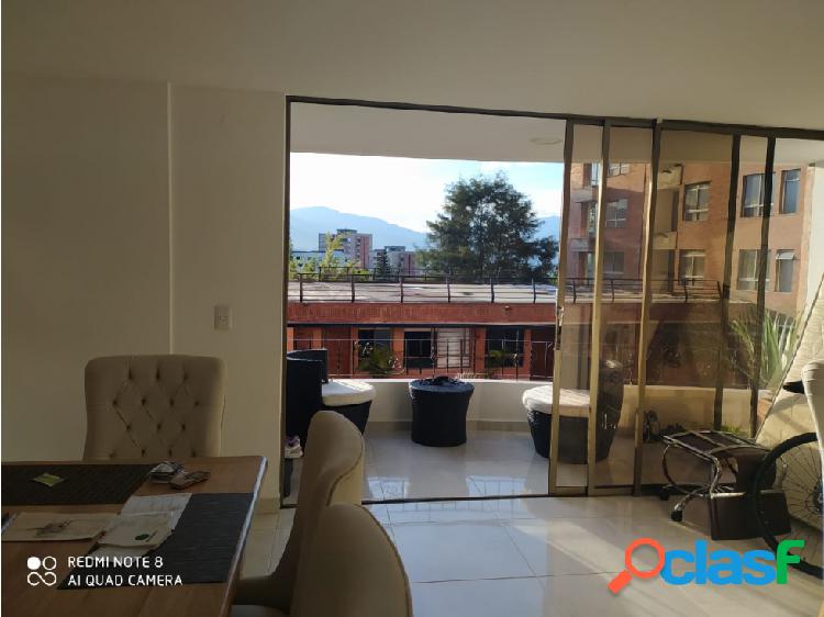 Venta apartamento de 118 m2 en San Lucas. Medellín.