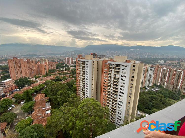 Venta de Apartamento en Loma Los Bernal, Medellin, Antioquia